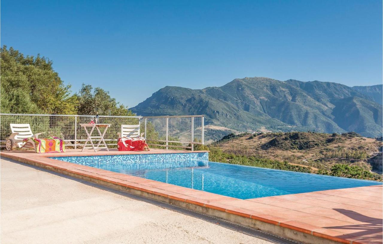 Awesome Home In Cadiz With Swimming Pool El Gastor Exteriör bild